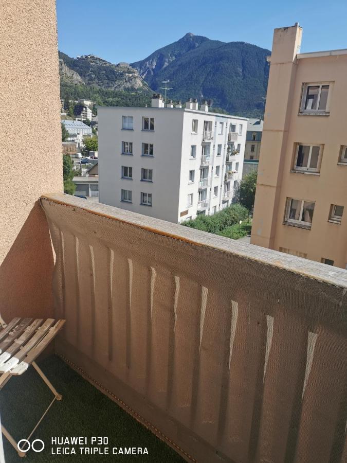 T2 Cosy Proche Des Pistes Apartamento Briançon Exterior foto